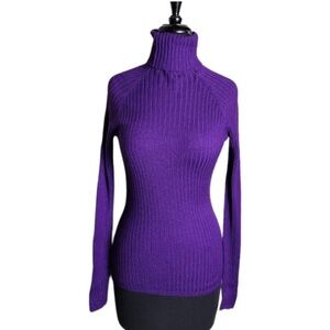I.N.C turtleneck sweater size medium purple